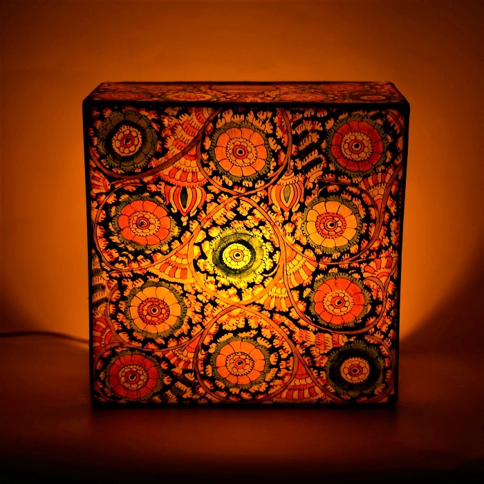Andhra Leather Puppets – Wall Mount Lamp (12 Inches)