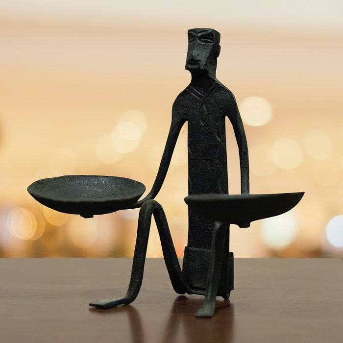 Iron Craft - Two hand candle stand