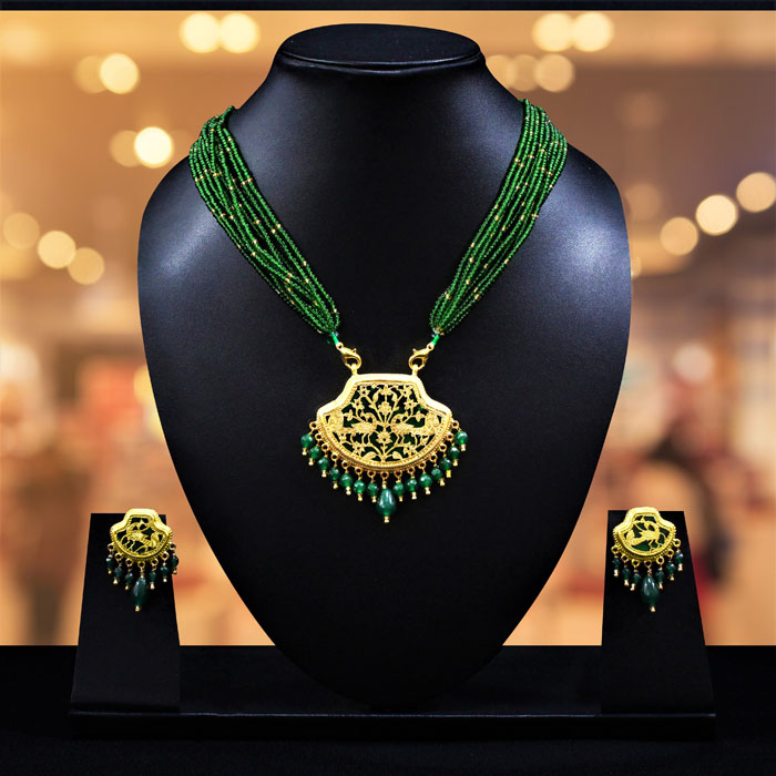 Green Flower-Peacock Pattern 23kt Gold Jewellery Set