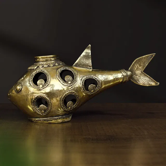 Bastar Dhokra Art Fish Candle Holder