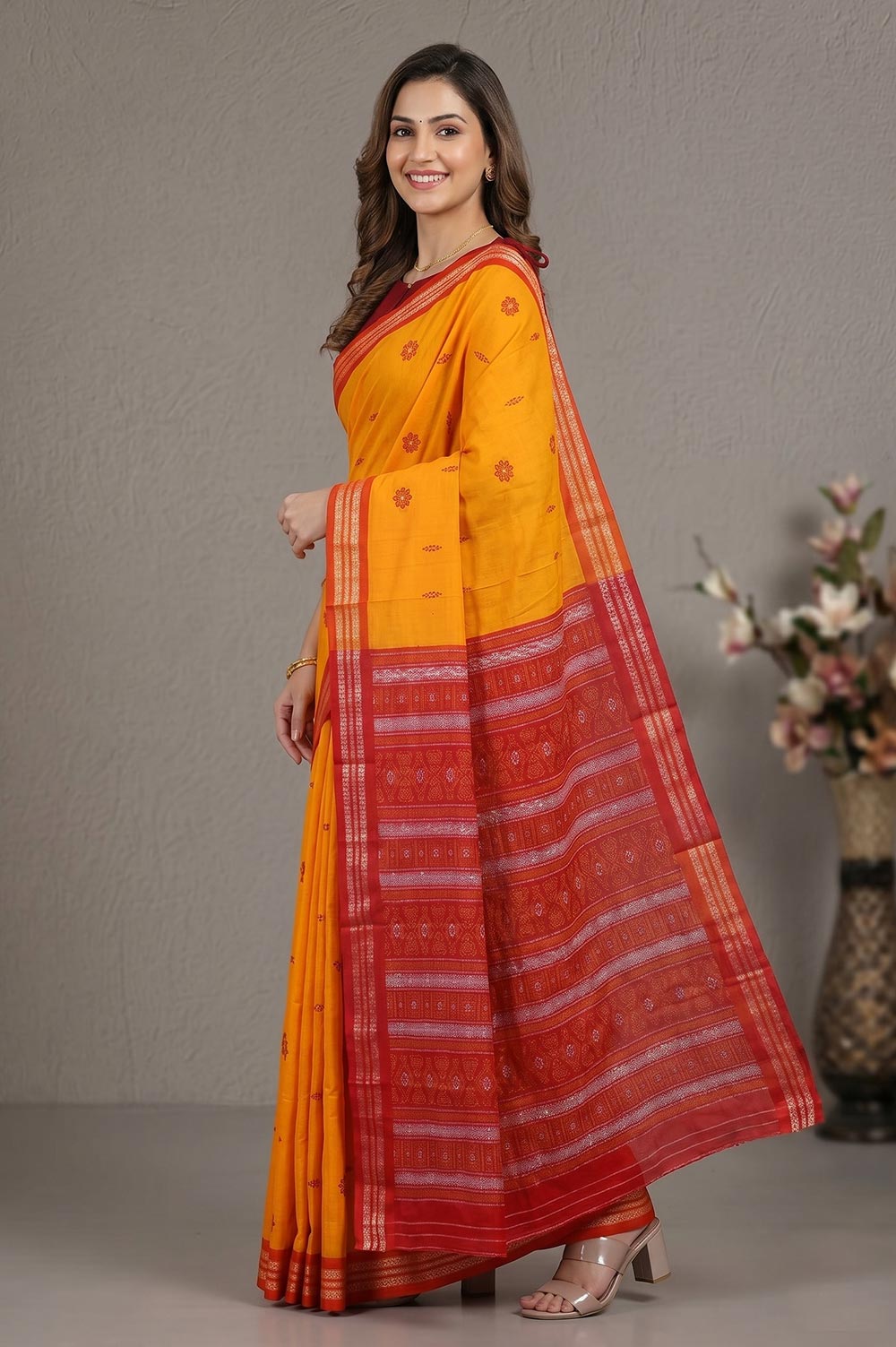 Bomkai Handloom Cotton Saree very Intricate Pallu