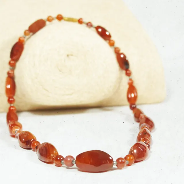 Cambay Agates Necklace Brown Oval