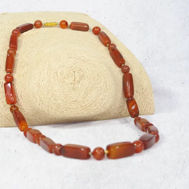 Cambay Agates Necklace Brown Rectangle