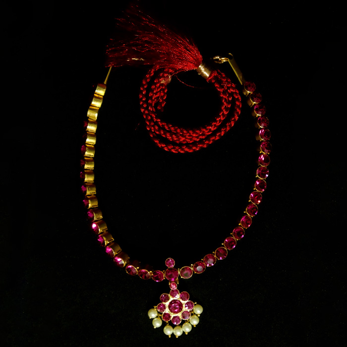 Nagercoil Temple Jewellery Choker - Silver (45%): Gold (25%) : Stones(30%)