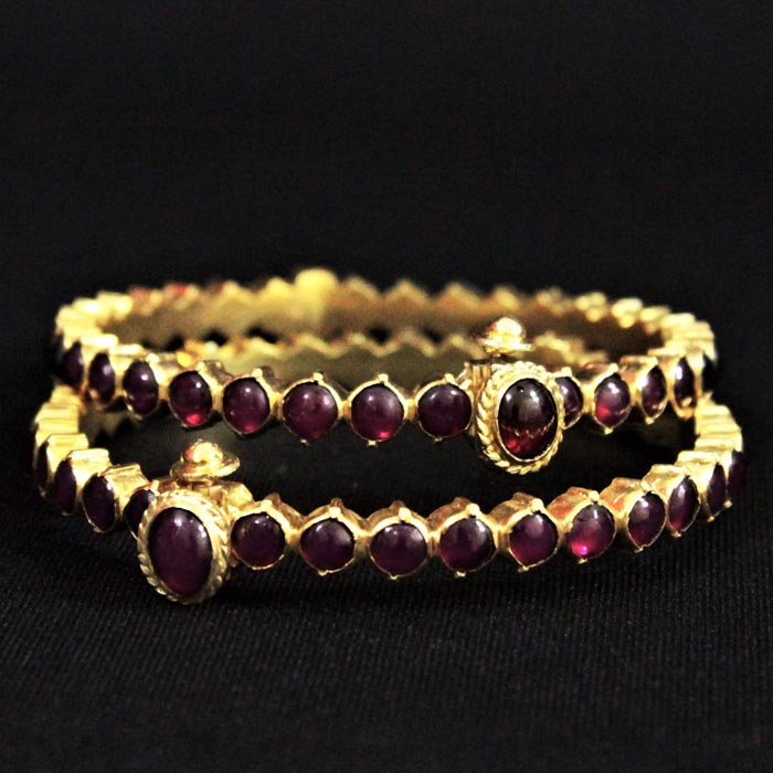 Nagercoil Temple Jewellery Bangle Pair (2.4) - Silver (45%): Gold (25%) : Stones(30%)