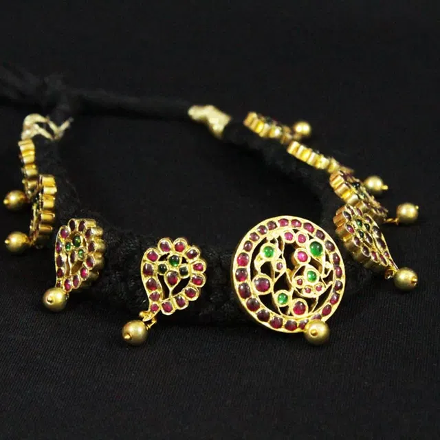 Nagercoil Temple Jewellery Choker - Silver (45%): Gold (25%) : Stones(30%)