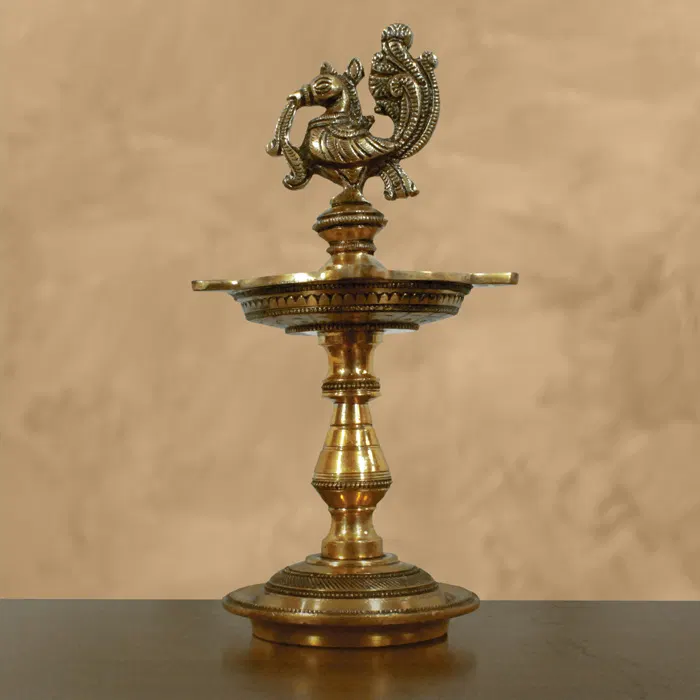 Moradabad Brass Craft Diya Single (0.9-1Kg)