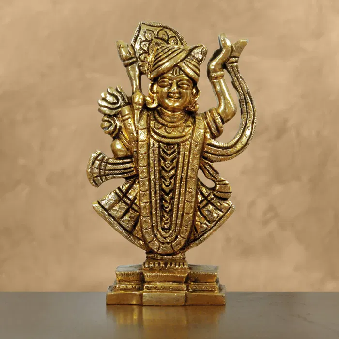 Moradabad Brass Craft Dwaraka Krishna (550-600 Grams)