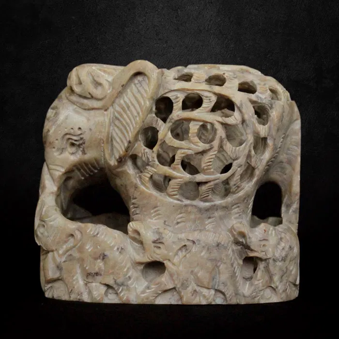 Varanasi Soft Stone Jali Family Elephant (3 Inches)