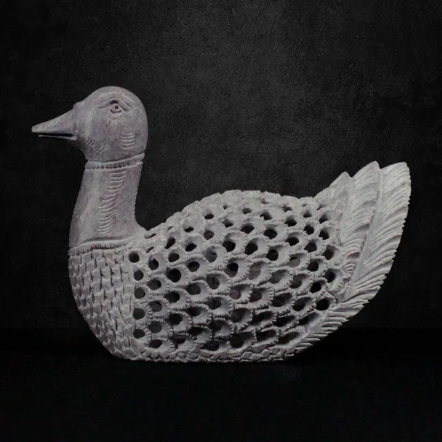 Varanasi Soft Stone Jali Under Cut Duck (4 Inches)