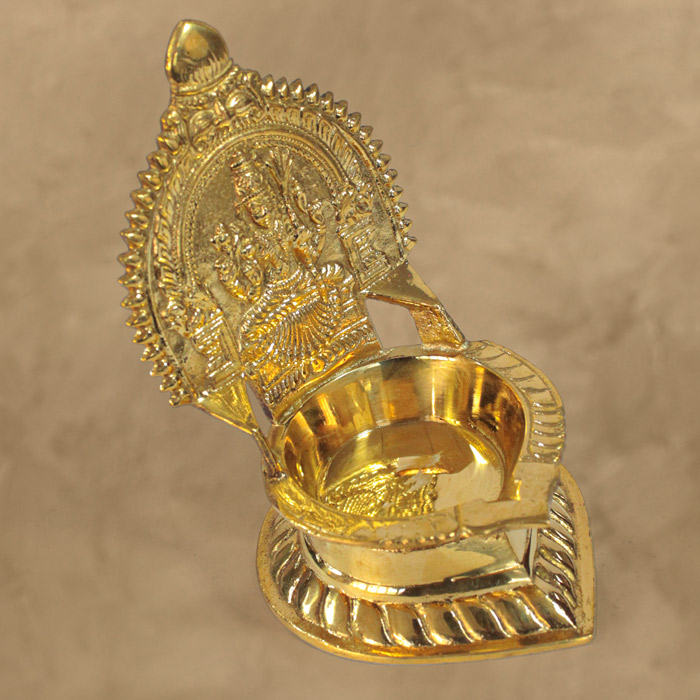 Nachiarkoil Brass Lamp Goddess Kamakshi (Single) - 6 Inches (600-675) Grams)