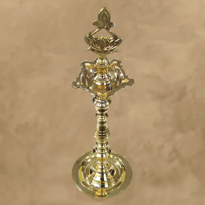 Nachiarkoil Brass Lamp Lotus (Single) - 17 Inches (1-1.2 Kg)