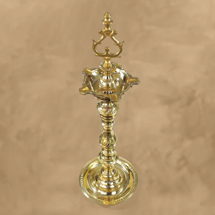 Nachiarkoil Brass Lamp Temple Arch (Single) - 20 Inches (1.7-1.8 Kg)