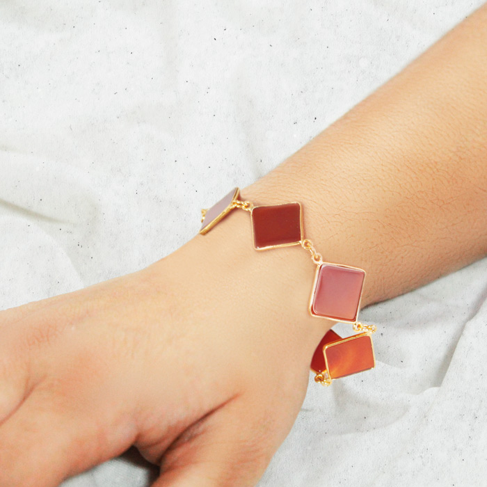 Cambay Agates Bracelets - Maroon Square