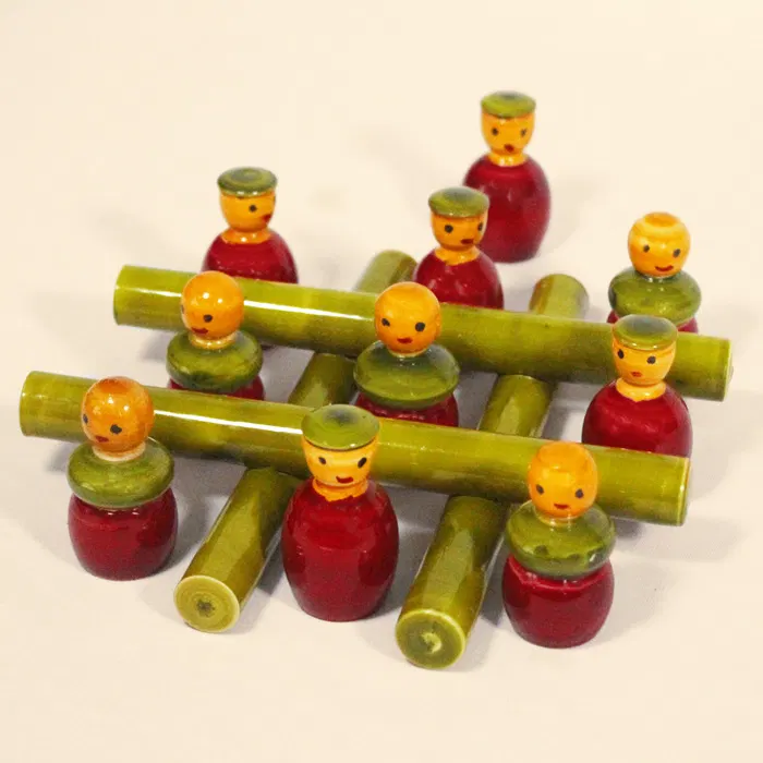 Etikoppaka Toys Tic Tac Toe game
