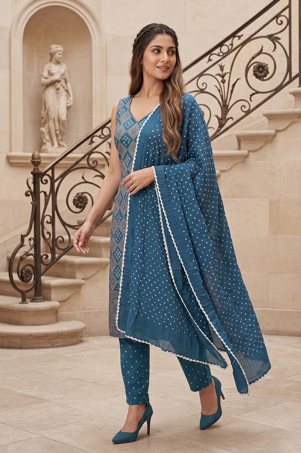 Jamnagari Bandhani Salwar Suit Dress Material (Unstitched)