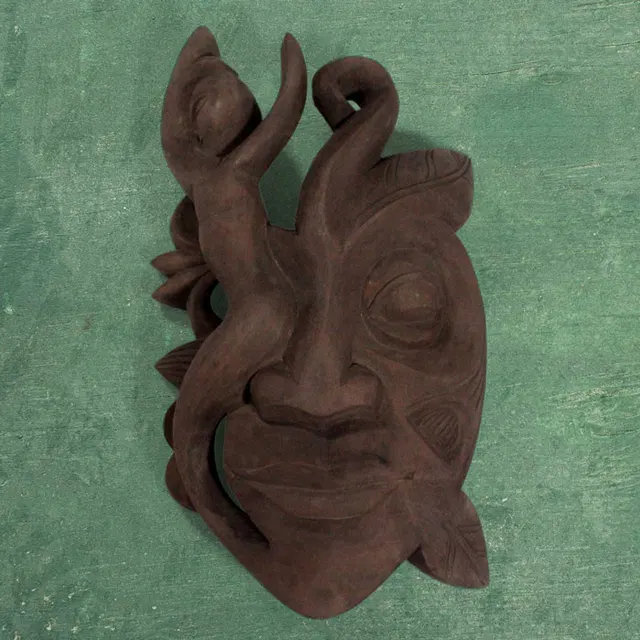 Kushmandi Wooden Mask Face Mask (14 Inches)