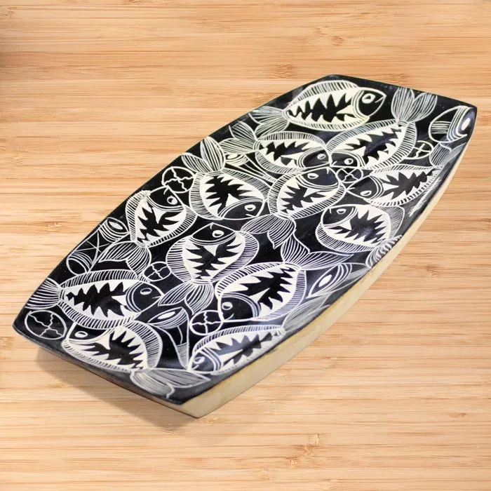 Bengal Patachitra Wooden Fishes Tray (12*7 Inches)