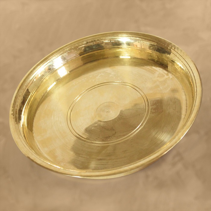Mirzapur Brass Utensils - Plates (6.5 & 7.2) Inches Dia