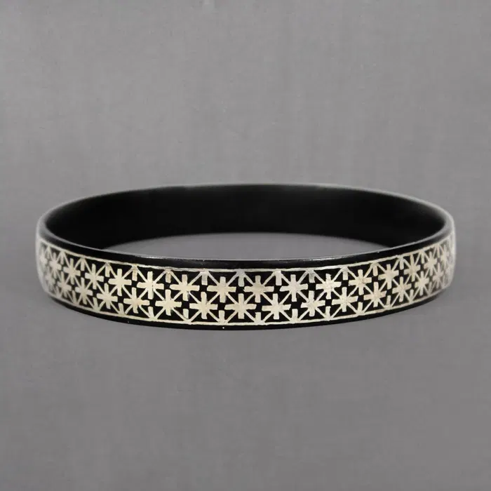 Bidriware Silver Inlay Star Bangle - Single (2.4 & 2.5 Inch Dia)