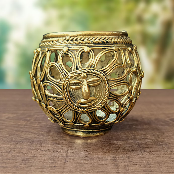 Bastar Dhokra Art Devi Face Pen Stand