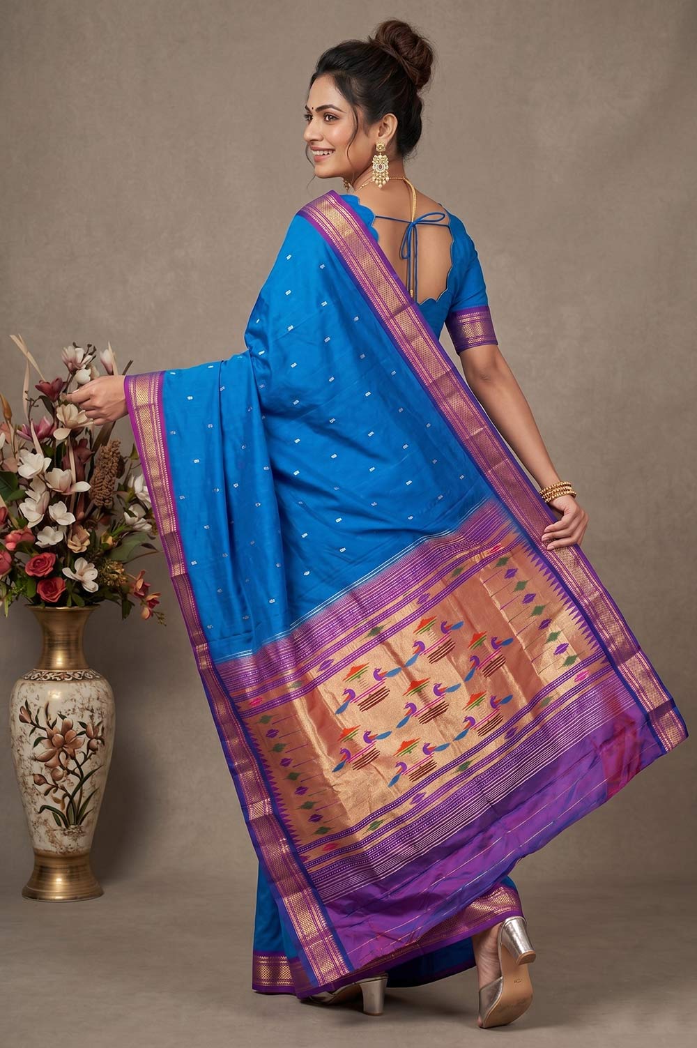 Authentic Paithani Handloom Pure Silk Saree (Double Pallu Medium Motif)