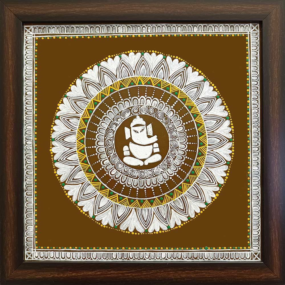 Uttarakhand Aipan Art on Wood (14×14) Inches