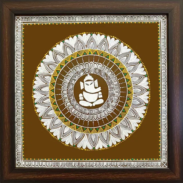 Uttarakhand Aipan Art on Wood (14×14) Inches