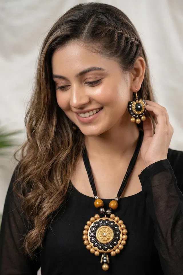 Bankura Panchmura Terracotta Jewellery Set