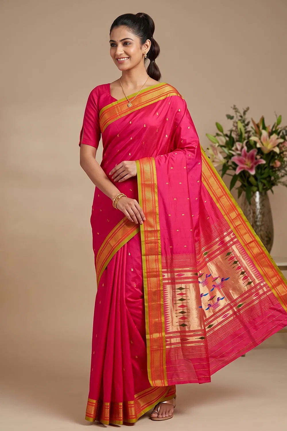Authentic Paithani Handloom Pure Silk Saree (Double Pallu Medium Motif)