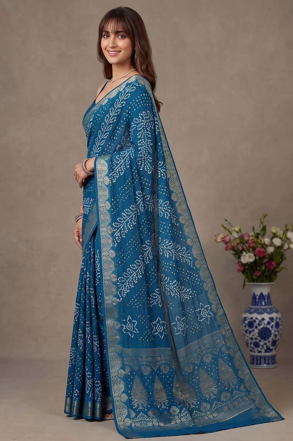 Jamnagari Bandhani Art Silk Saree