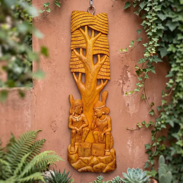 Bastar Wooden Couple Sitting Artwork (15x47 Inches)