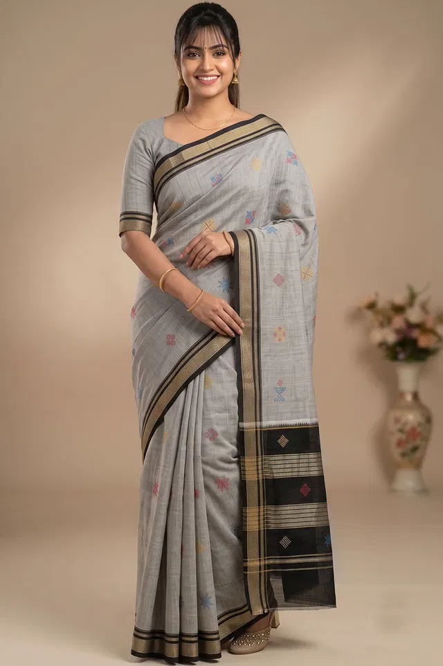 Kasuti Hand Embroidery on ilkal Handloom Cotton Silk Saree