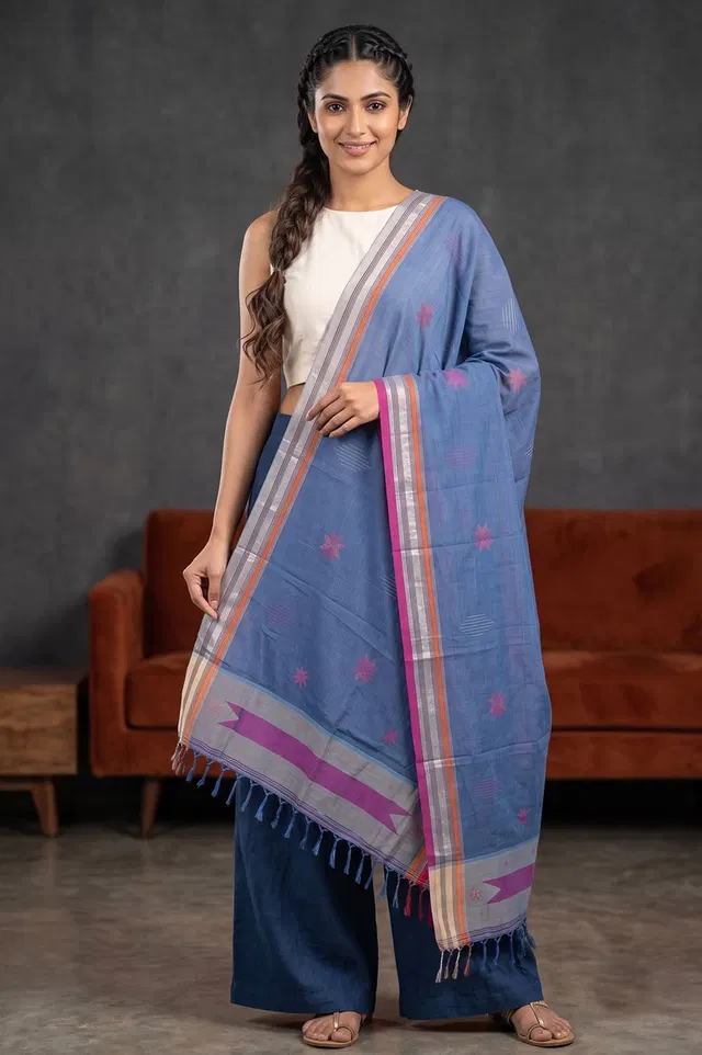 Kasuti Hand Embroidery on Ilkal Handloom Dupatta
