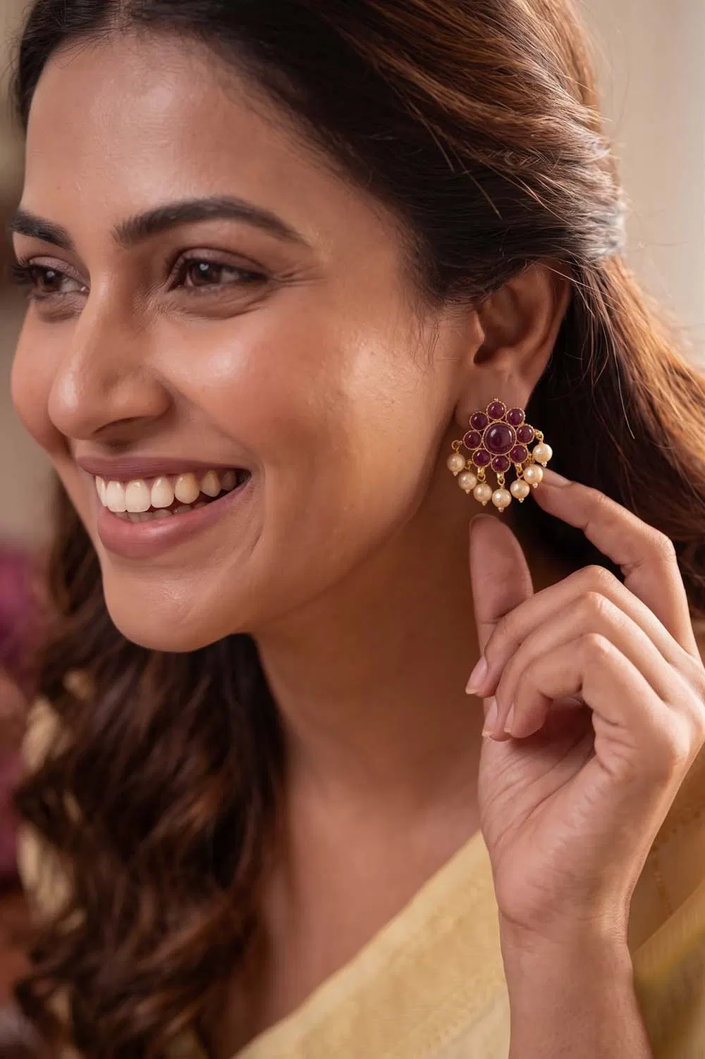 Nagercoil Temple Jewellery Earring - Silver (45%): Gold (25%) : Stones(30%)