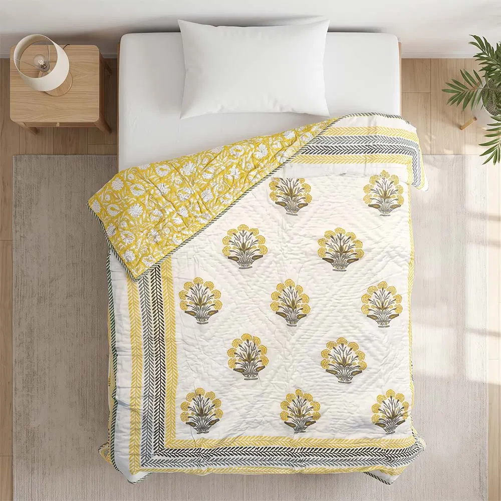Bagru Hand Block Printed Comforter (5x7.5Ft)