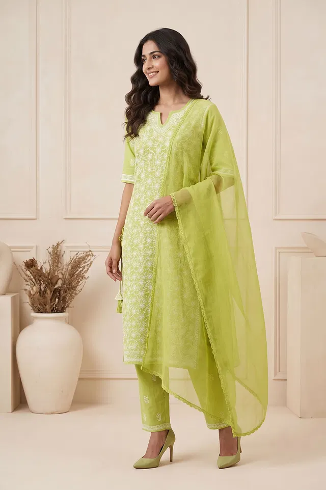 Lucknow Chikankari Hand Embroidered Salwar Suit Set (Unstitched)