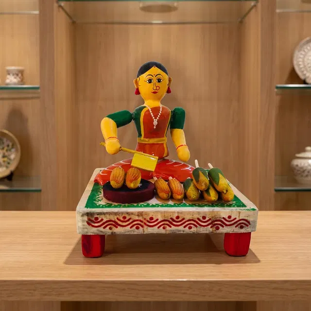 Etikoppaka Toys - Lady Selling Corn (5 inch)