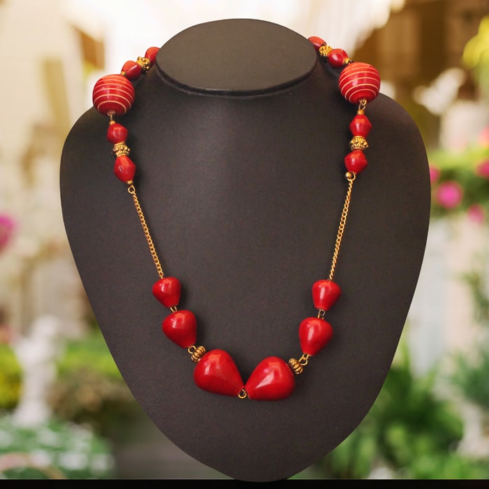 Wooden Red Beads Necklace 1