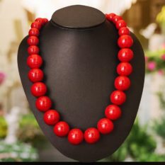 Traditional Wooden Jewellery 1