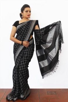 Ilkal Black and white small checks and Black pallu Cotton-Silk Saree 1