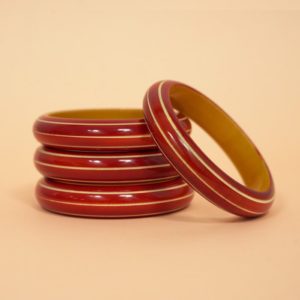 Channapatna Red Grooved Bangle (2)